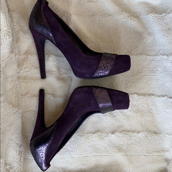 BCBG Purple Suede Platform Pumps - Picture 4 of 9